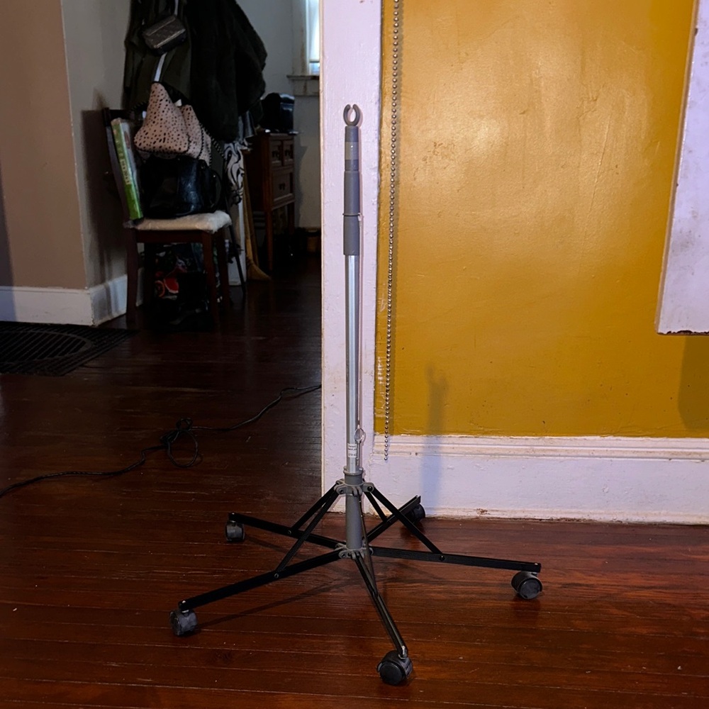 Pitch-IT IV Pole